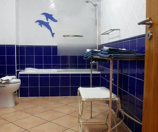 Tir Na Nog 住宿加早餐酒店 Alfeizerão