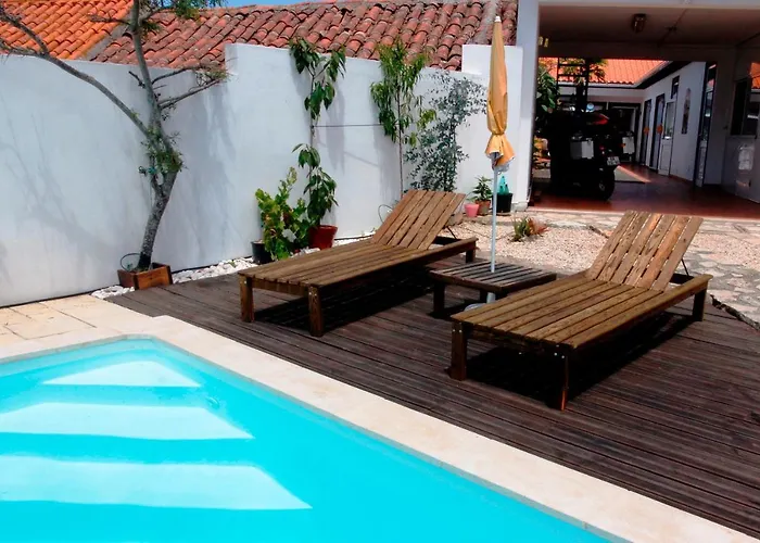 Tir Na Nog 住宿加早餐酒店 Alfeizerão